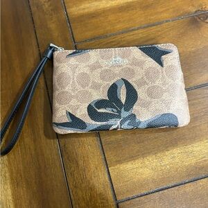 Coach Tan and Black Wristlet